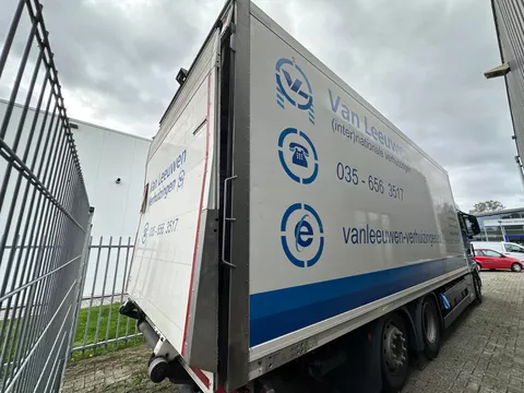 Wuellhorst BOX / AUFBAU + LIFT 2000 KG + 2018 + VERY NICE / SEHR GUTE ZUSTAND